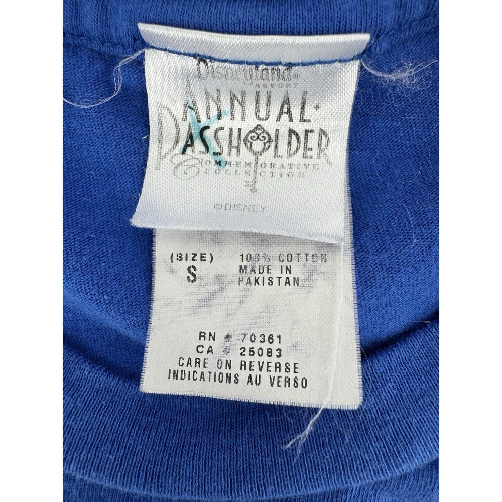 Vintage 2010 Disneyland Annual Passholder World of Color T-Shirt Graphic Size S - Picture 7 of 11